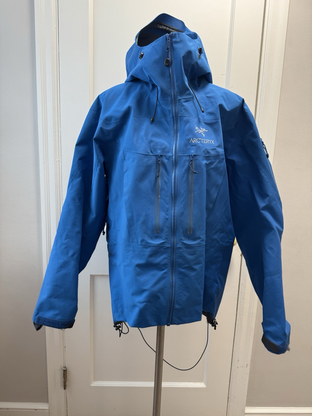 RARE Arc'teryx Alpha SV Made in Canada PRO SAMPLE Edition Not For Resale Size M