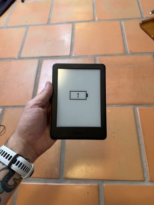 Amazon Kindle Basic 10th Gen J9G29R 8GB, Wi-Fi, 6-inch, Black