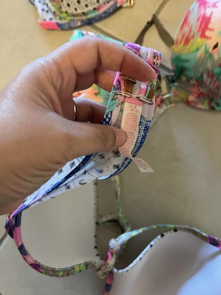 Set of 7 new and original Victoria's Secret bikini bottoms  L and 10 tops 36D - Image 4 of 4