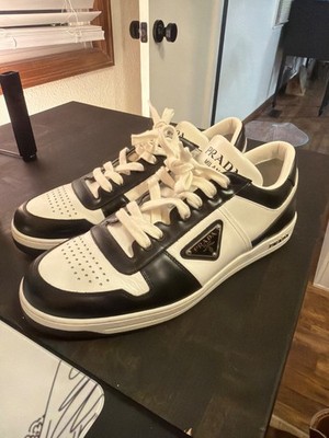 Size 8 - Prada Downtown Leather White Black