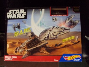 hot wheels star wars escape from jakku play set
