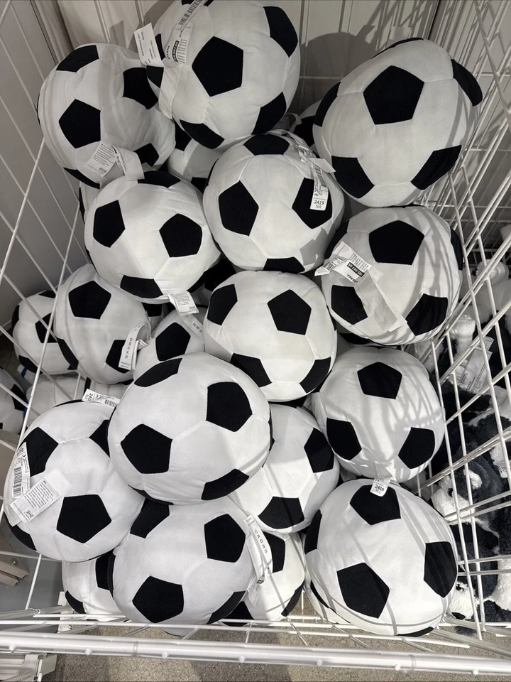 Balón de fútbol de felpa IKEA SPARKA mini 73/4" poliéster blanco y negro para niños - ¡Nuevo! Foto 2 de 3