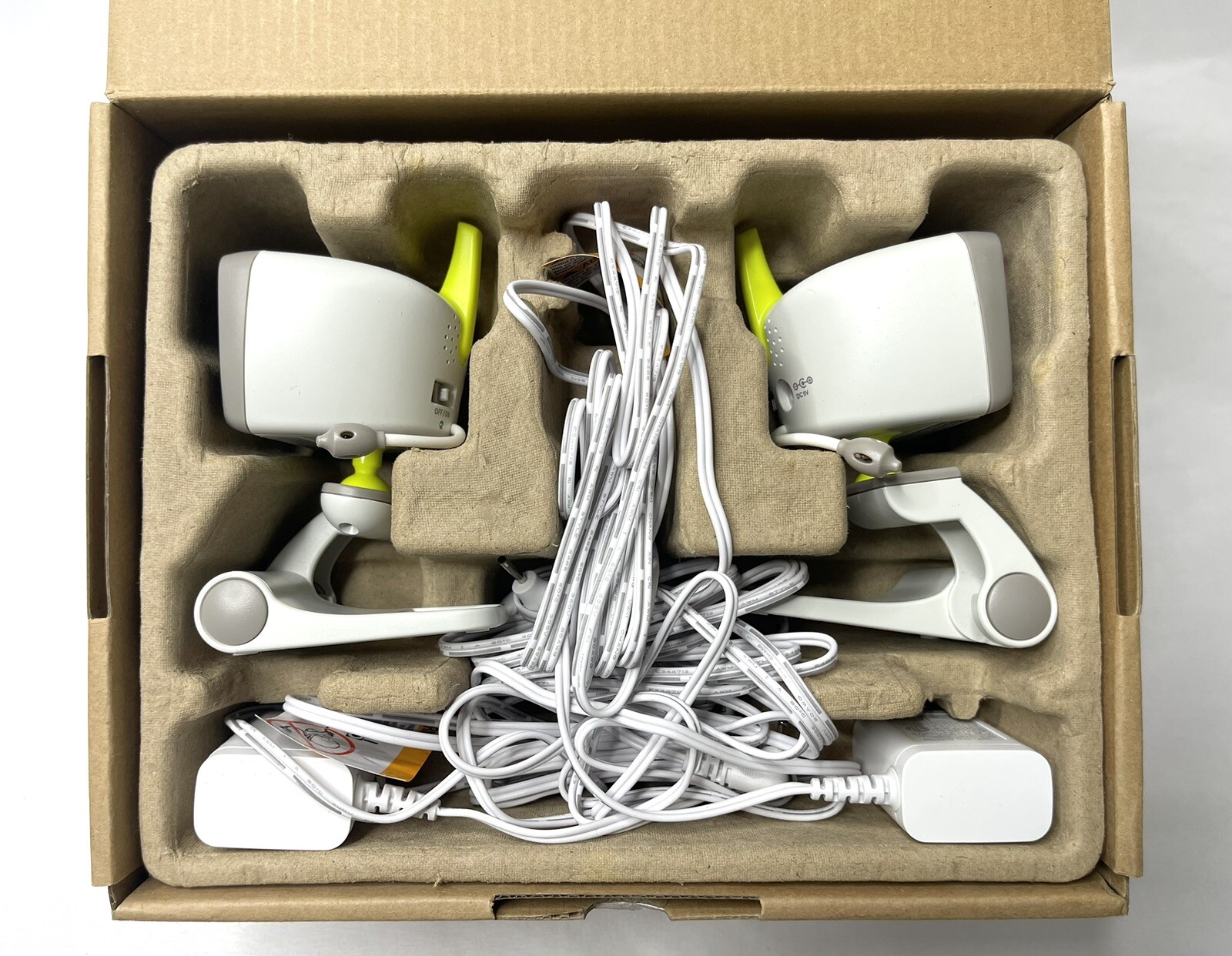 Moonybaby - Baby Monitor - 2 Cameras and Audio - Wired - Open Box New-image