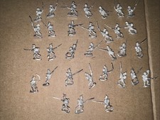 Lot Of 44 Pewter Soldiers 31 