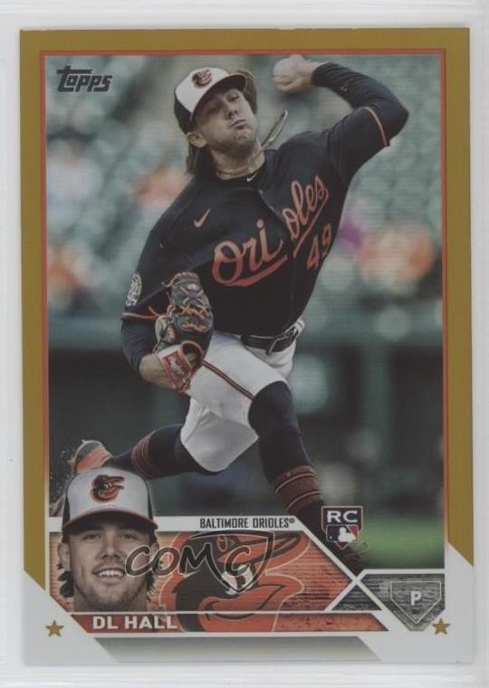 2023 Topps Series 2 Gold Foil DL Hall #547 qo3