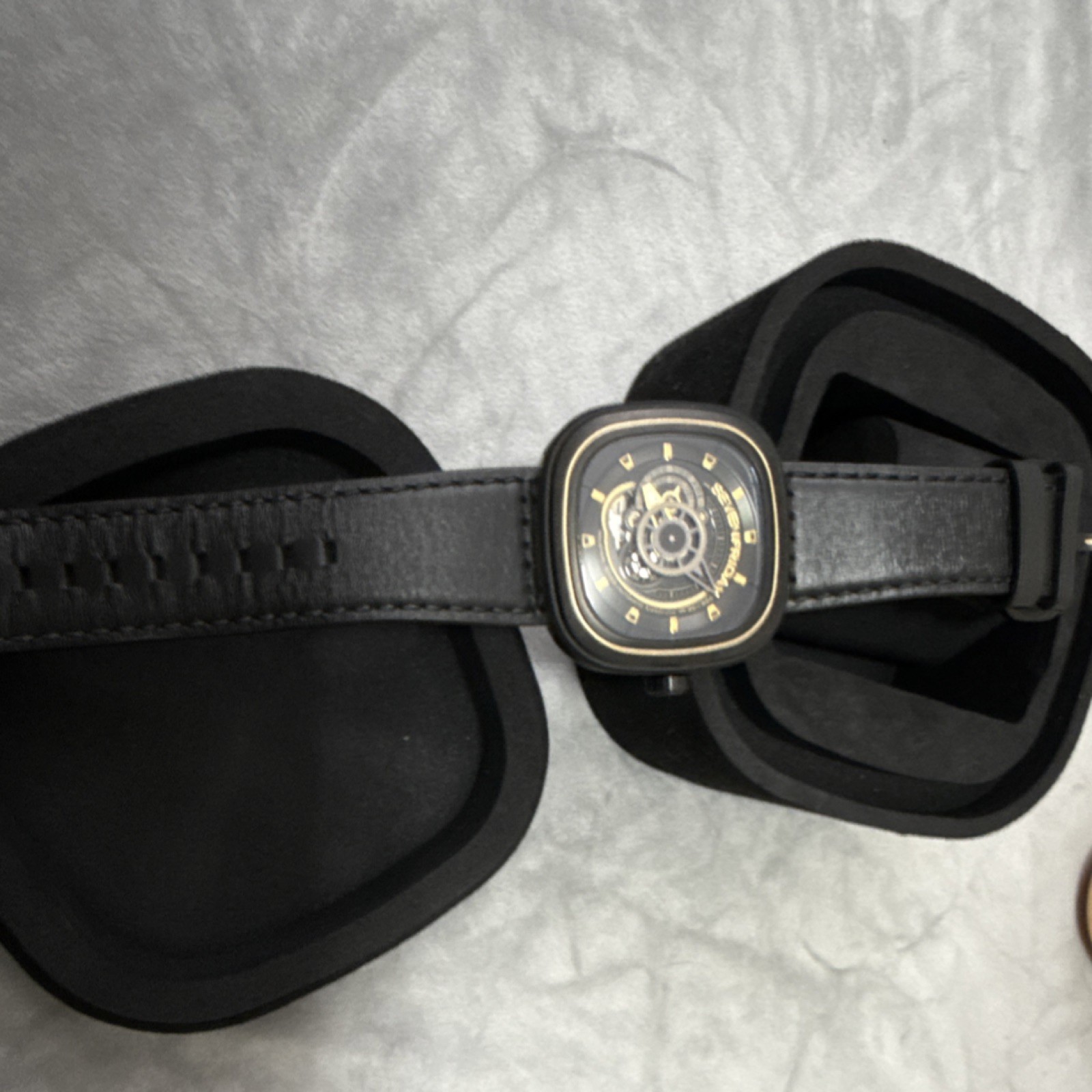 SEVENFRIDAY P-Series Automatic Square Wristwatch … - image 4