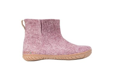 Outdoor Boots Lavender with Natural Rubber Sole - Ultimate Comfort & Durability