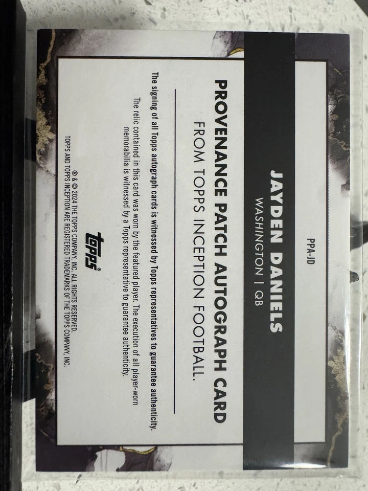 Parche RPA automático RC/150 2024 Topps Inception Jayden Daniels Provenance 3 colores! Foto 2 de 2