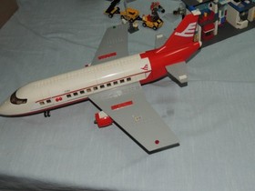 Lego 3182 City Airport 100% complete w/instruction manual MICE!