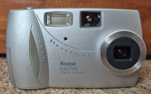 Kodak EasyShare DX3700 3.1MP Compact Digital Camera Silver - Tested Working