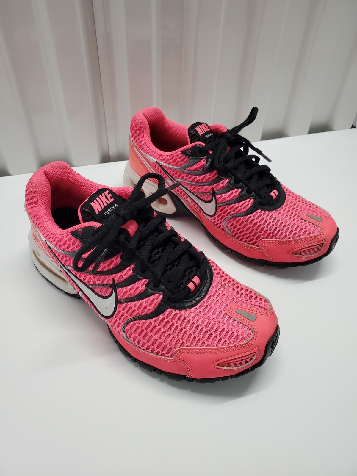nike torch 4 pink