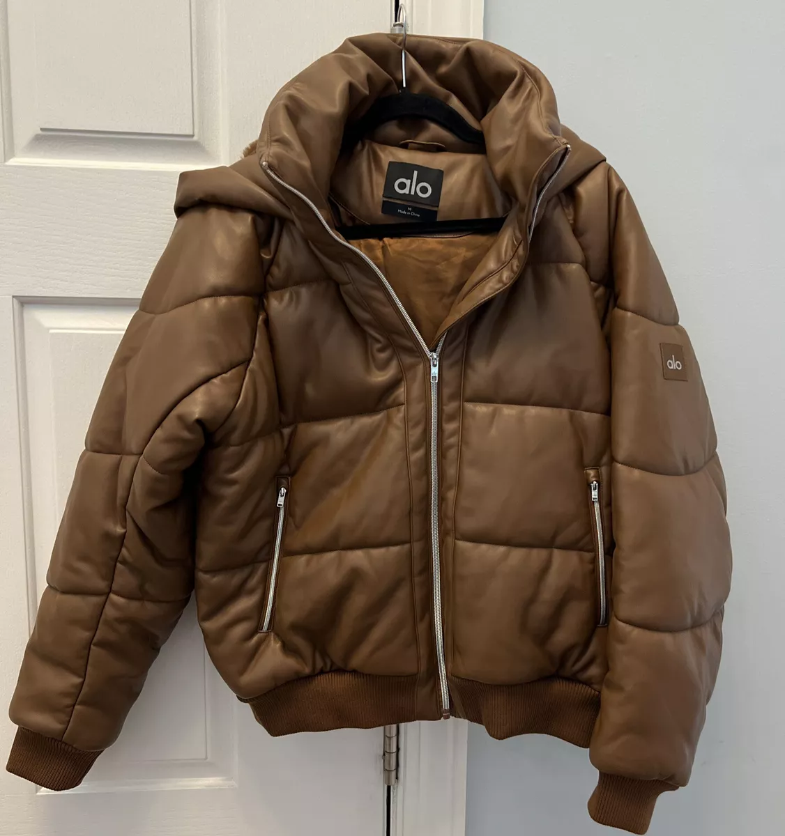 Oversized hooded cheap puffer