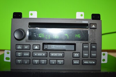 03-11 Lincoln Town Car Soundmark factory CD cassette radio stereo