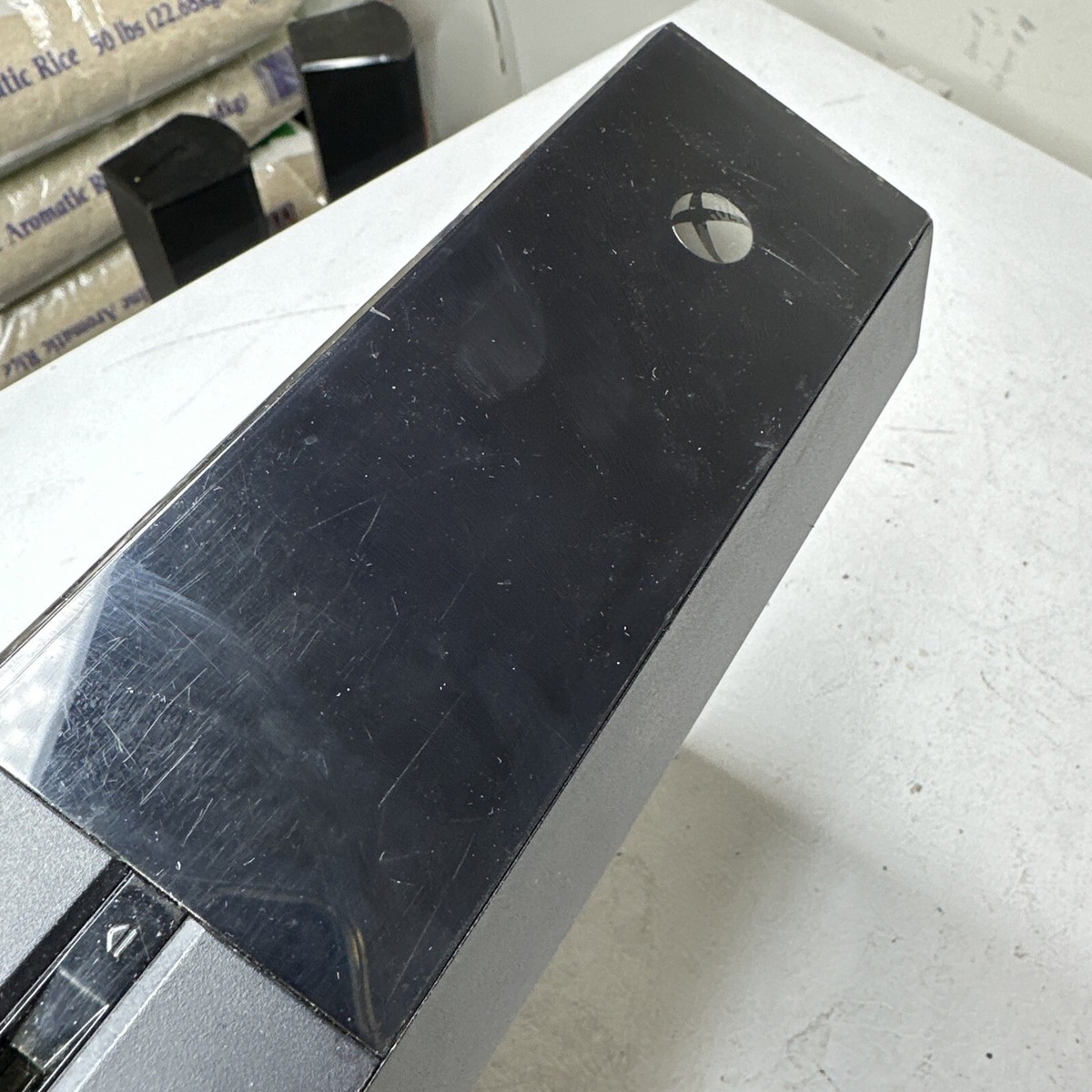 Original MICROSOFT XBOX ONE model 1540 500gb console Parts