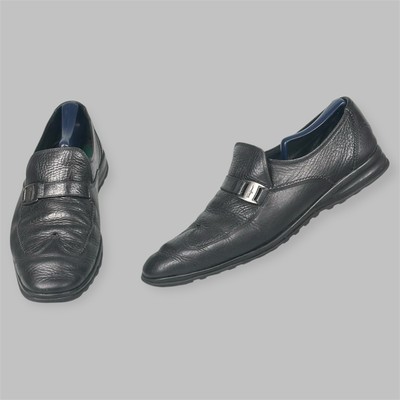 Salvatore Ferragamo Loafers Black Pebble Leather Wingtip  display picture 2