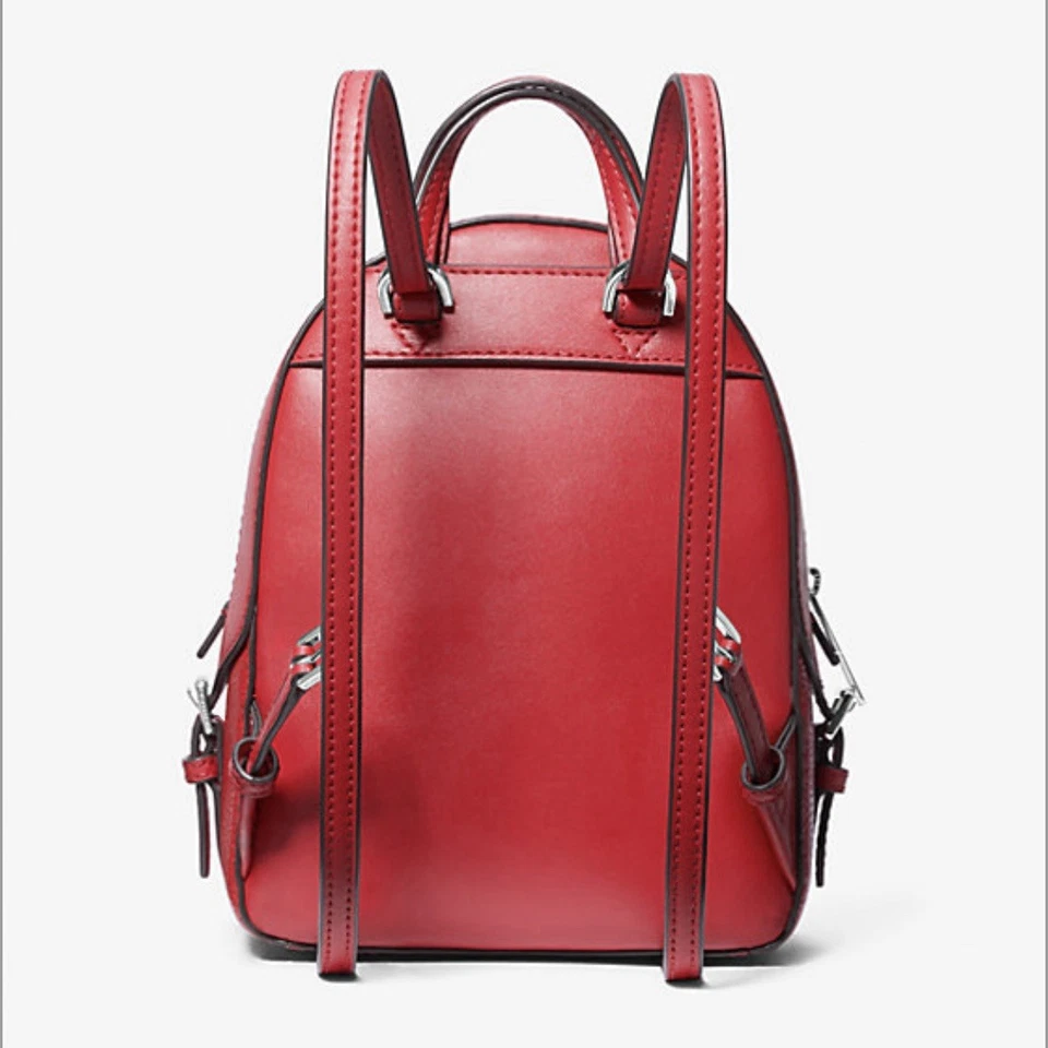 Mochila de couro pebbled vermelha Michael Kors - Imagem 2 de 4