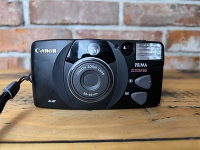 Canon Prima Zoom 85 38-85mm Zoom- 35mm analog Point & Shoot Kompaktkamera