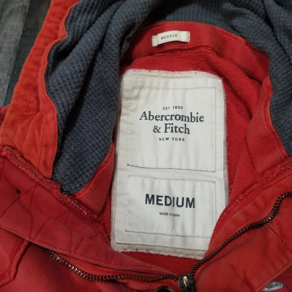 Sudadera con Capucha Abercrombie & Fitch Cremallera Para Hombre Mediana Pesada Envejecida Y2K De Colección Músculo Foto 2 de 4