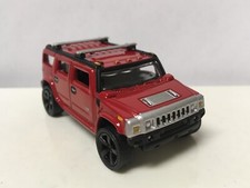2004 04 Hummer H2 Collectible 1/64 Scale Diecast Diorama Model