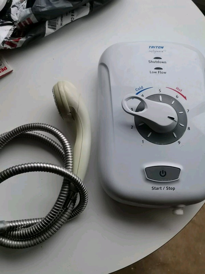 Triton Safeguard Plus electric shower 8.5 kw eBay
