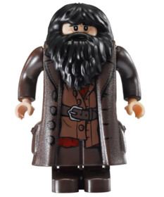 LEGO Harry Potter: Hagrid's Hut (4738) - 100% Complete w/All Minifigs & Manual