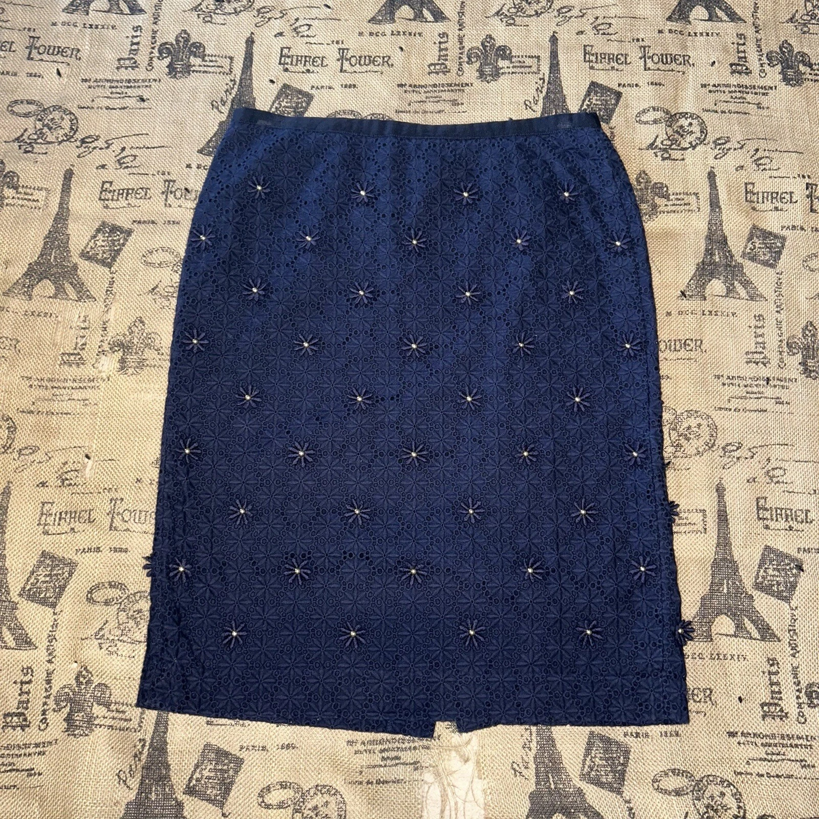 Talbots Navy Blue Beaded Flower Eyelet Cotton Pencil Skirt, Size 4