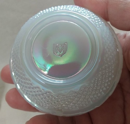 Mosser Feenlampe weiß irisierendes Glas handbemalt Schmetterling - Bild 7 von 13