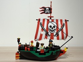 LEGO Pirates: Cross Bone Clipper (6250) - 100% with box and instructions