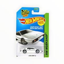 Hot Wheels Lotus Esprit S1 219/250 - White - 2015 Mainline A