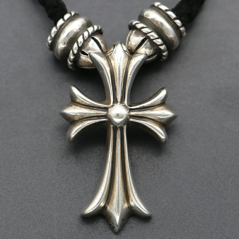 AUTH CHROMEHEARTS CRIMP SMALL CH CROSS PENDANT NECKLACE LEATHER