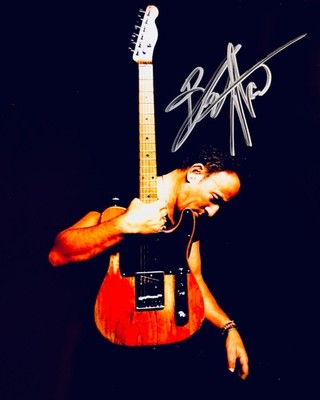 Bruce Springsteen Hand Signed Beautiful Photograph of the Super Star Comes w/COA