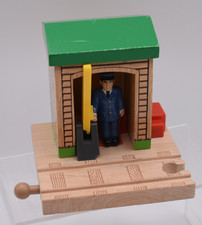 Thomas Friends Conductor Shed 5 Train Track Wooden Railway Gullane 2001