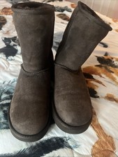 UGG Classic Short Boot Women Size 7 Worn Twic...