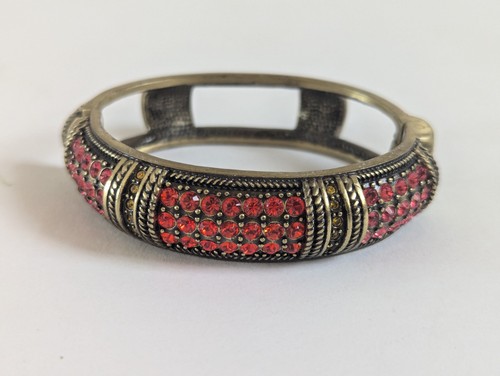 Lote de 3 Pulseras HEIDI DAUS Triple Antiguo Dorado Esmalte Loco - Imagen 6 de 9
