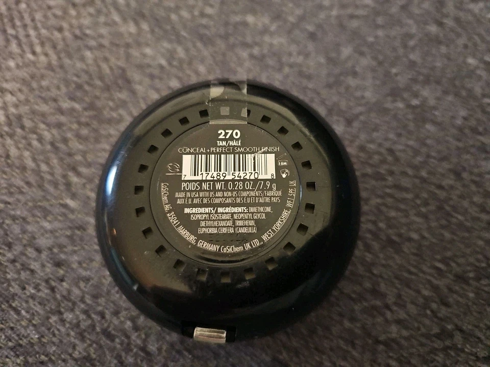 Base oculta en crema a polvo Milani + acabado perfecto - 270 bronceado Foto 2 de 2