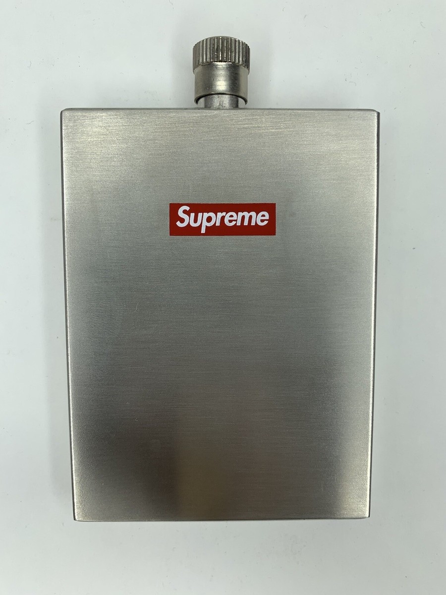 Supreme Stainless Steel Flask Authentic Preowned but UNUSED Supreme Stainless Steel Flask Authentic Preowned but UNUSED