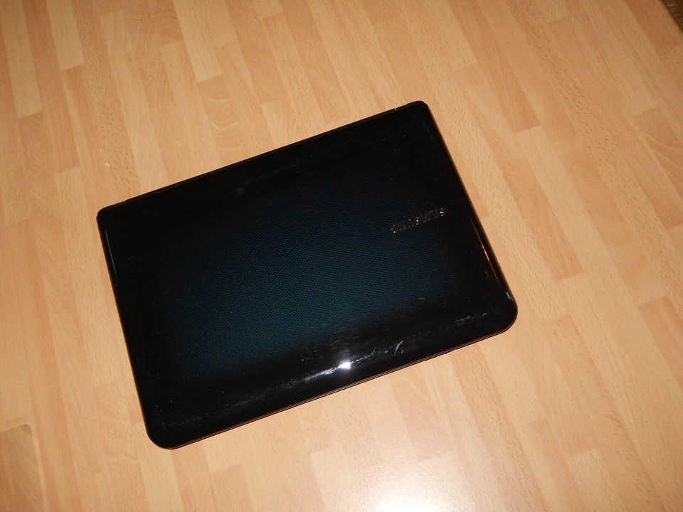 MINI PC SAMSUNG N220. 10". RAM 2GB. . SSD 128GB. W10 PRO. BLUETOOTH - Immagine 2 di 4