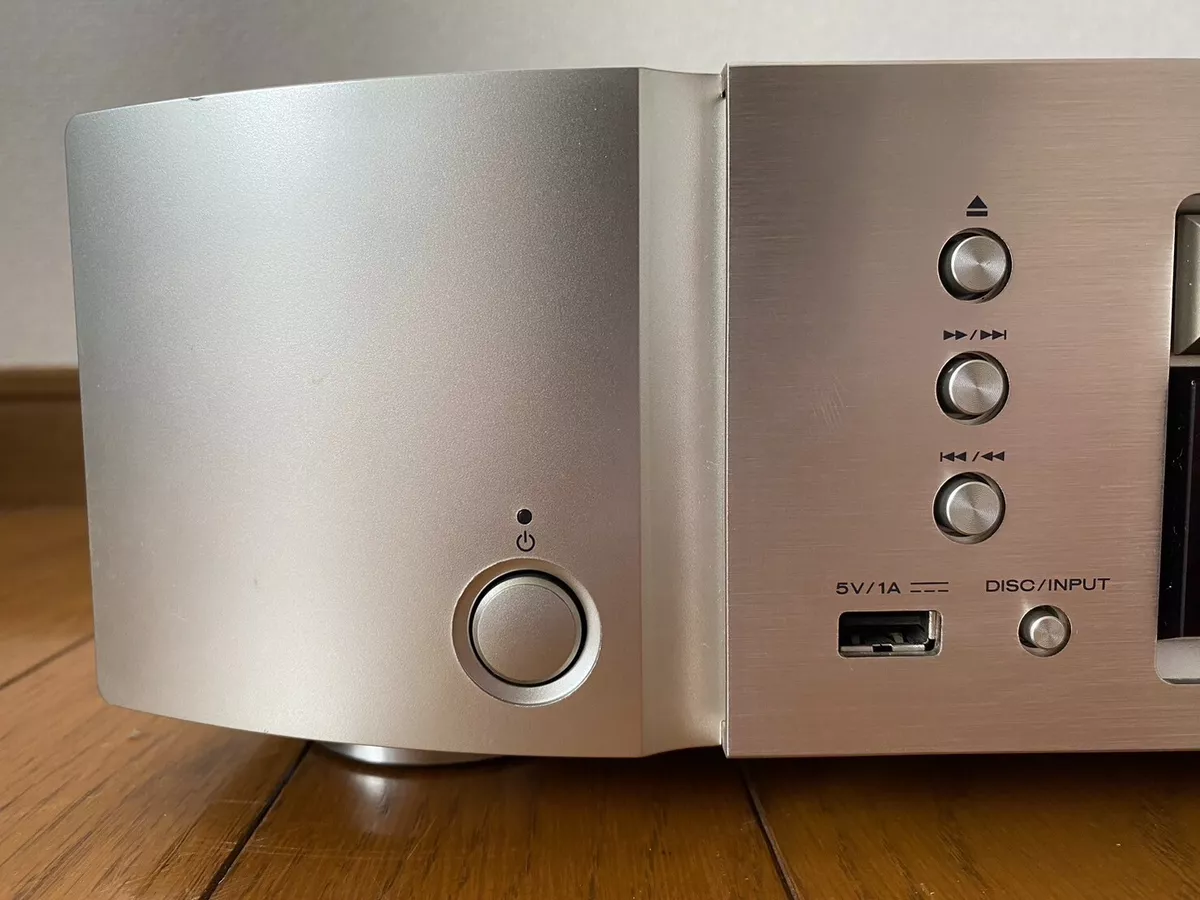 Marantz SA8005 SACD / CD Player Native playback of DSD files (2.8MHz/5.6MHz) F/S