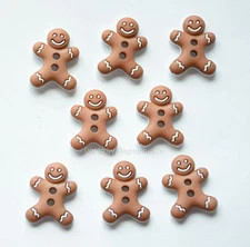 Iced Cookies / 8 Gingerbread Shape Sew Thru Buttons / Dress It Up Holiday