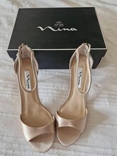 Nina Women's Volanda Evening Dress Sandals Champagne Satin (US 9M/ 39)