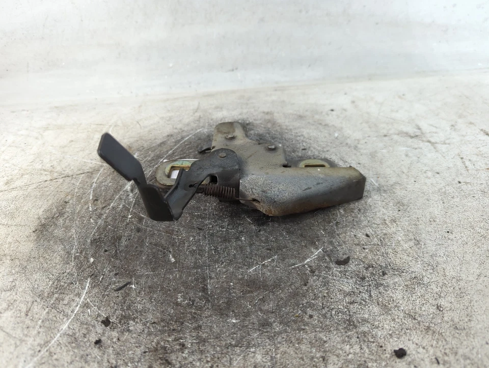 Ford F-150 1996 montaje de pestillo de capó JJ60O Foto 4 de 4