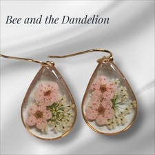 Summer Dried Pink Flowers Forget-Me-Nots Gold Tone Dangle Earrings