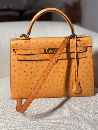 Authentic Hermes Vintage 1998 Chestnut Ostrich leather with strap