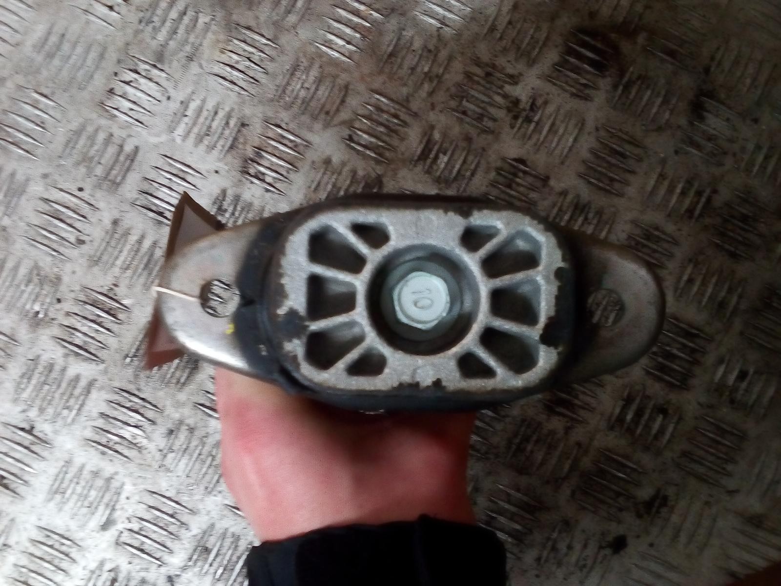 Picture 4 of 7
