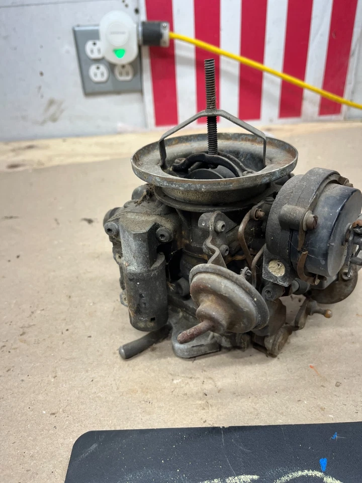 Ford F150 F250 1976 77 78 79 80 81 82 84 4,9 300 carburador bbl núcleo de carburador Foto 2 de 4