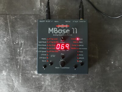 Jomox MBASE 11 Analog Bass Drum Modul - Kick Synthesizer