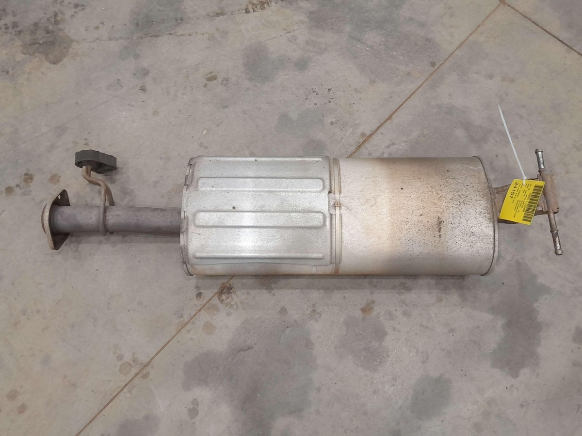 17-22 GMC Canyon Chevy Colorado 3.6L Exhaust Muffler OEM 84123642