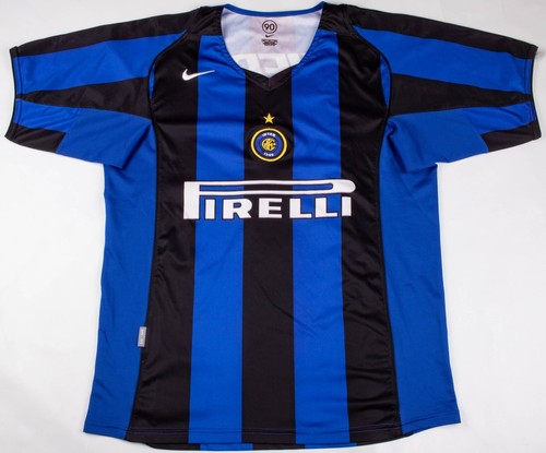 Camisa de Time Retro - Inter de Milão - Adriano 10 - 2004/2005 - On Street