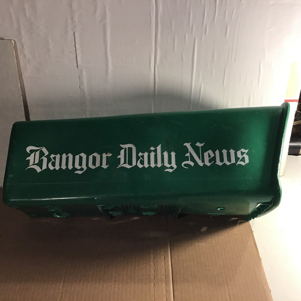 Bangor Daily News Newspaper Delivery Tube Box Green Plastic BDN MAINE
