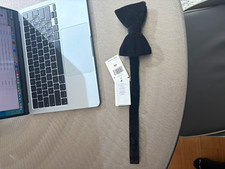 Ralph Lauren Black Velvet Self-Tie Bow Tie Solid Silk Skinny Classic Length